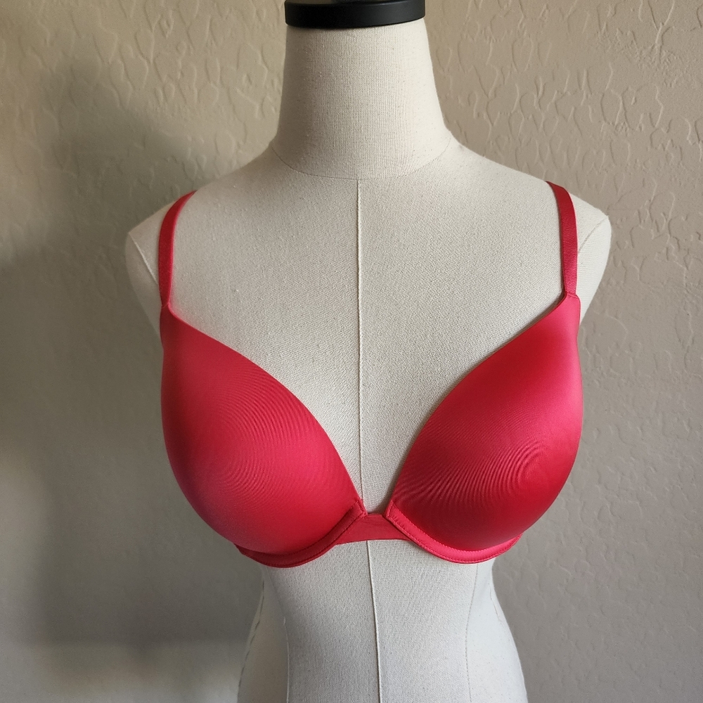 Victoria's‎ Secret Push-up Bra Size 34DD